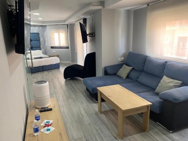 Apartamentos Las 7 Esencias ลีนาเรส ภายนอก รูปภาพ