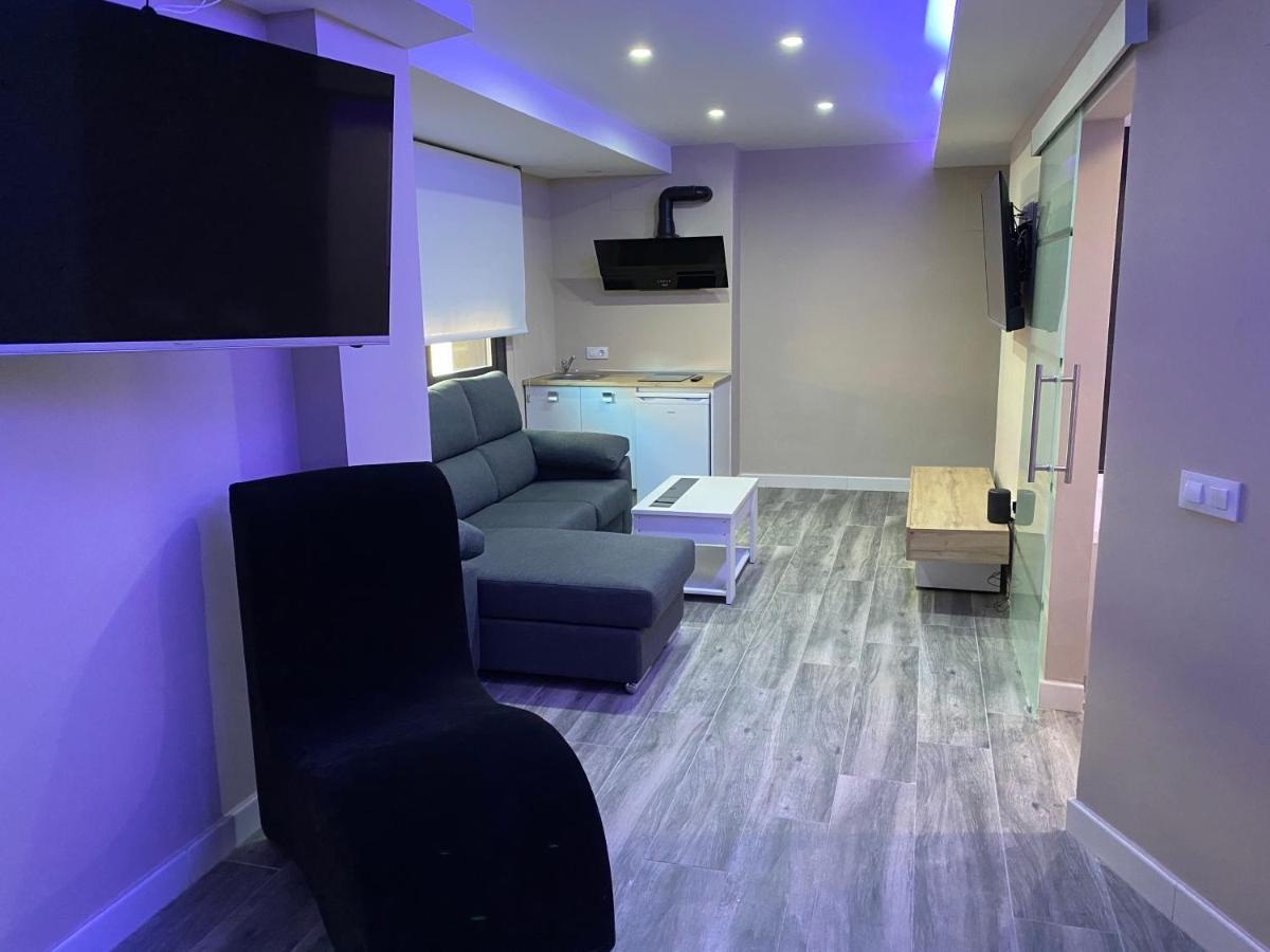 Apartamentos Las 7 Esencias ลีนาเรส ภายนอก รูปภาพ